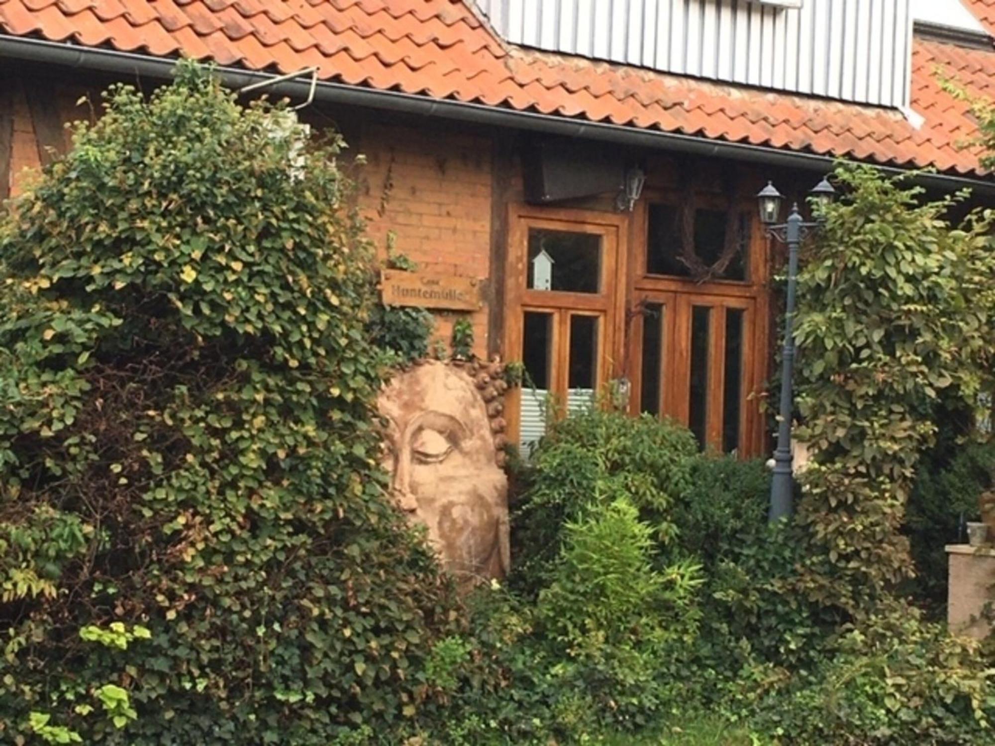 Schoene Gartenwohnung Im Klosterdorf Mariensee Neustadt am Rübenberge Buitenkant foto